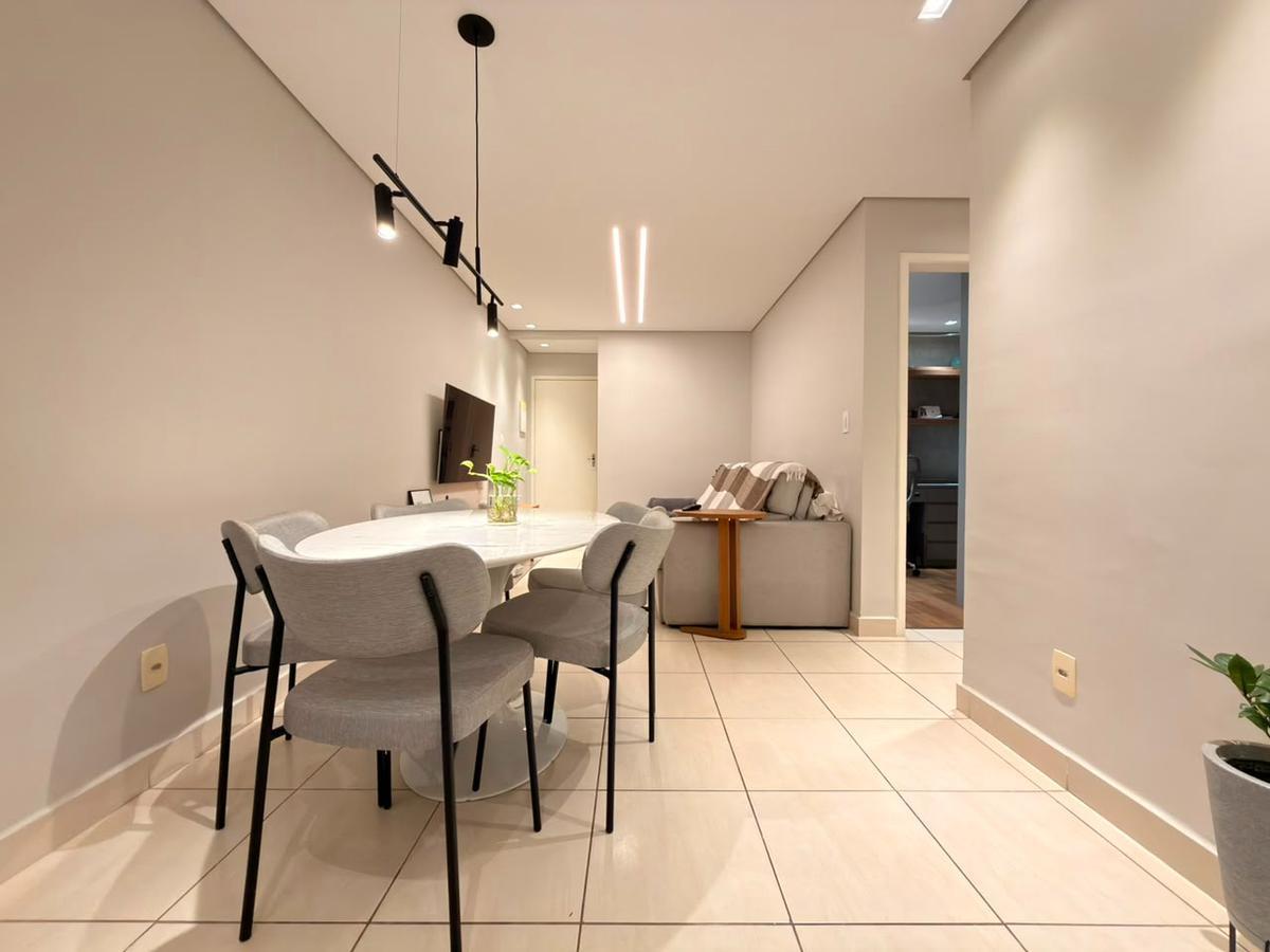 Apartamento, Santa Mônica, 2 Quartos, 1 Vaga