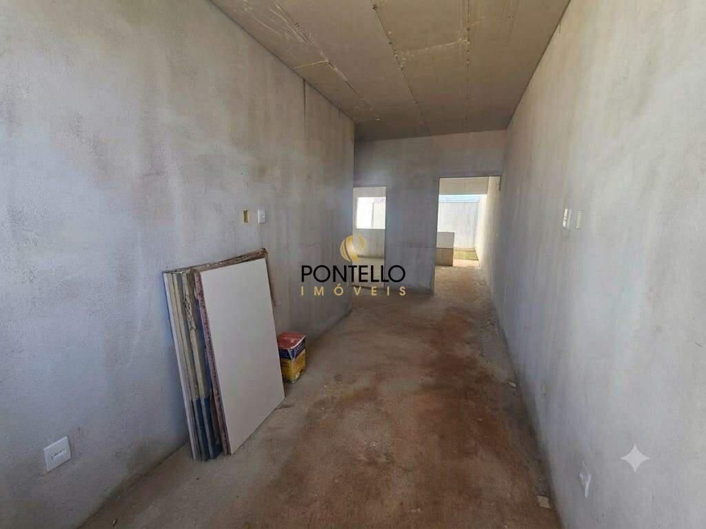 Casa, Cidade de Deus, 2 Quartos, 2 Vagas