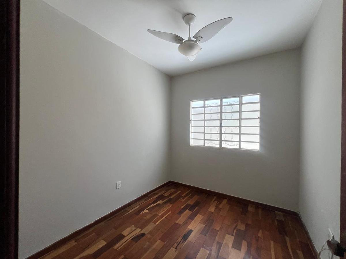 Casa, São João Batista (venda Nova), 3 Quartos, 2 Vagas, 1 Suíte