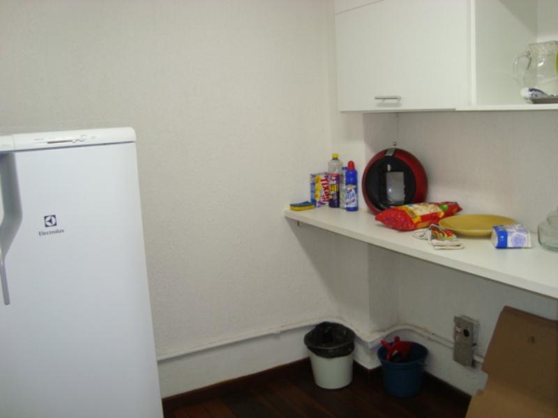 Sala, Barro Preto, 0 Quarto, 0 Vaga