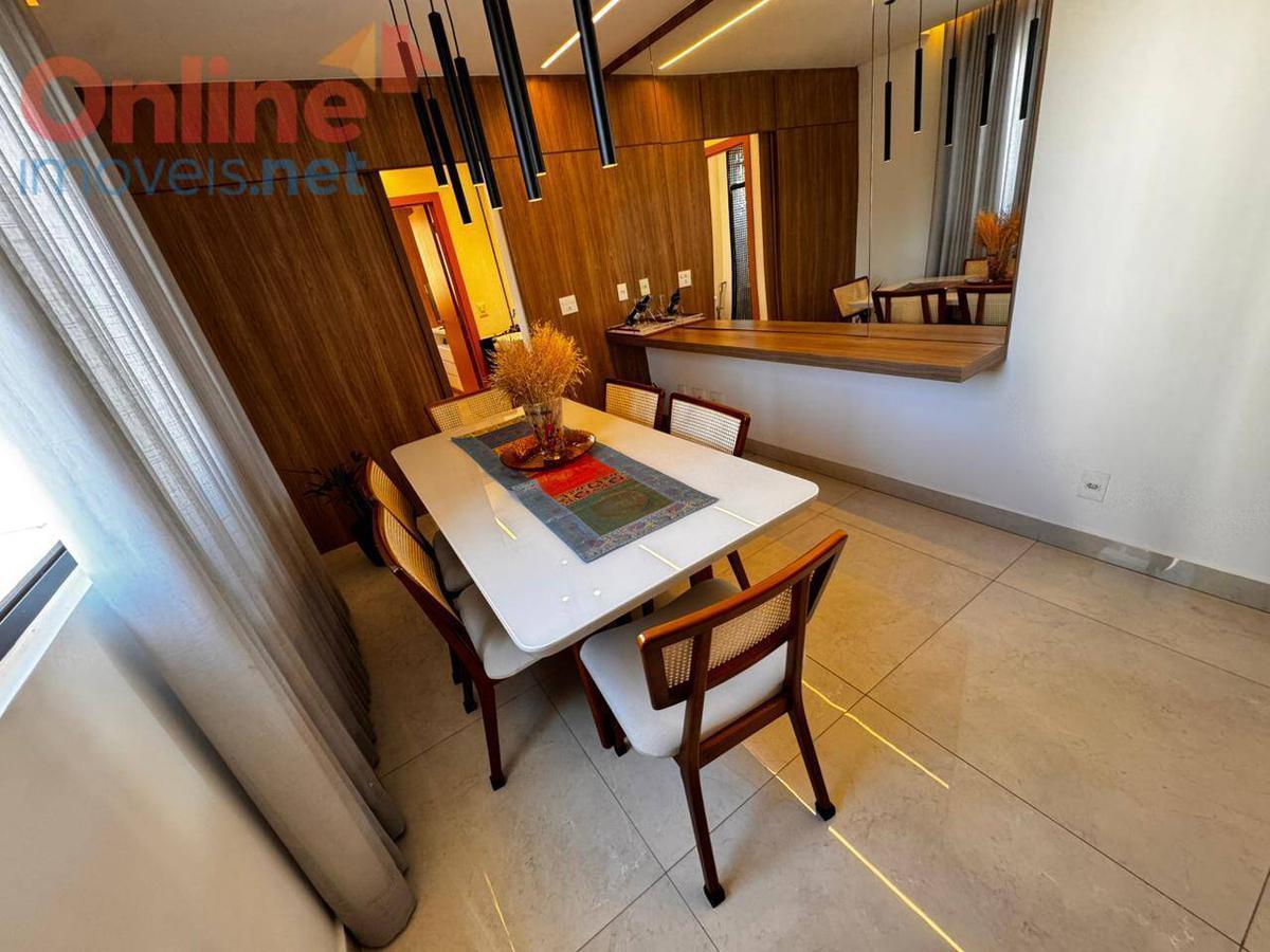 Cobertura, Sagrada Família, 2 Quartos, 0 Vaga, 2 Suítes