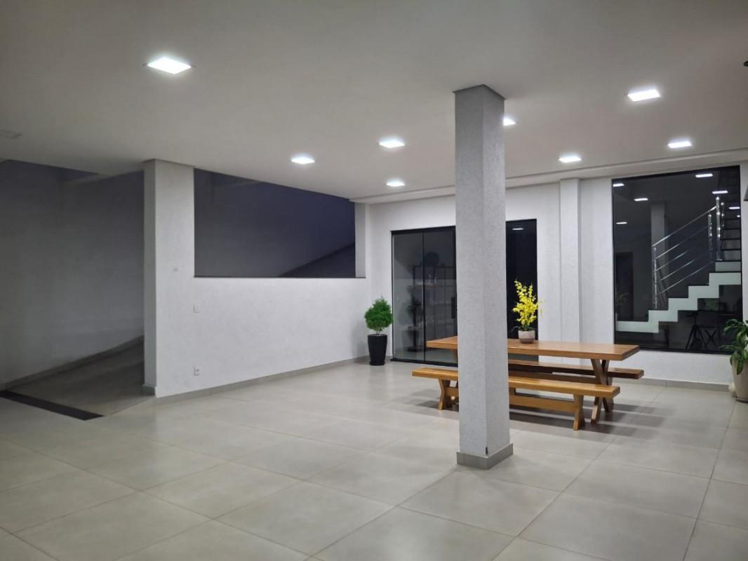 Casa, São Gonçalo, 3 Quartos, 2 Vagas, 1 Suíte