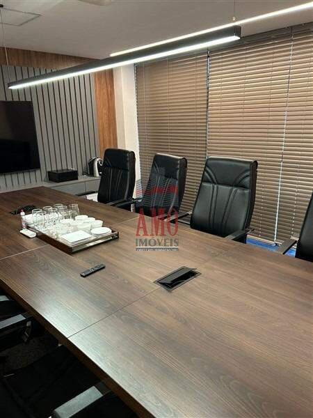 Sala, Centro