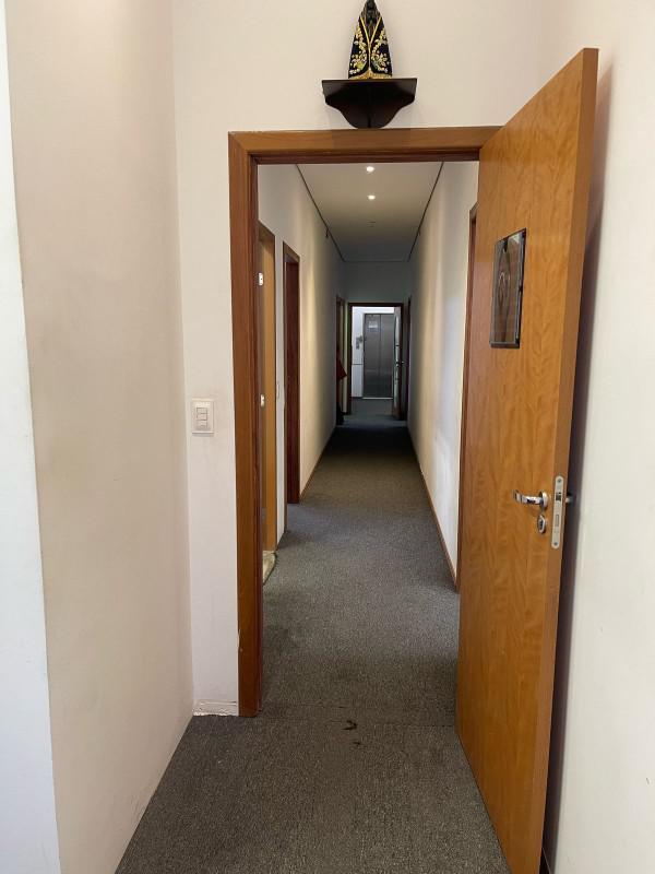 Andar, São Pedro, 0 Quarto, 3 Vagas