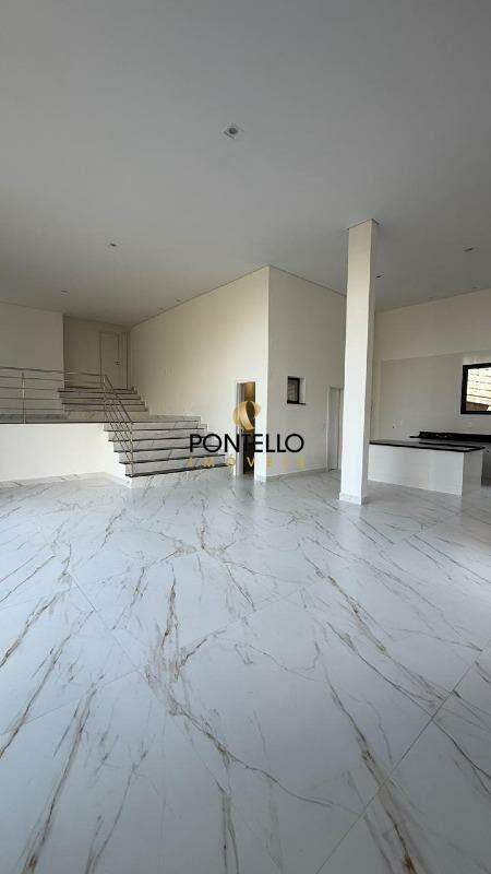 Casa, Alphaville, 3 Quartos, 2 Vagas, 3 Suítes