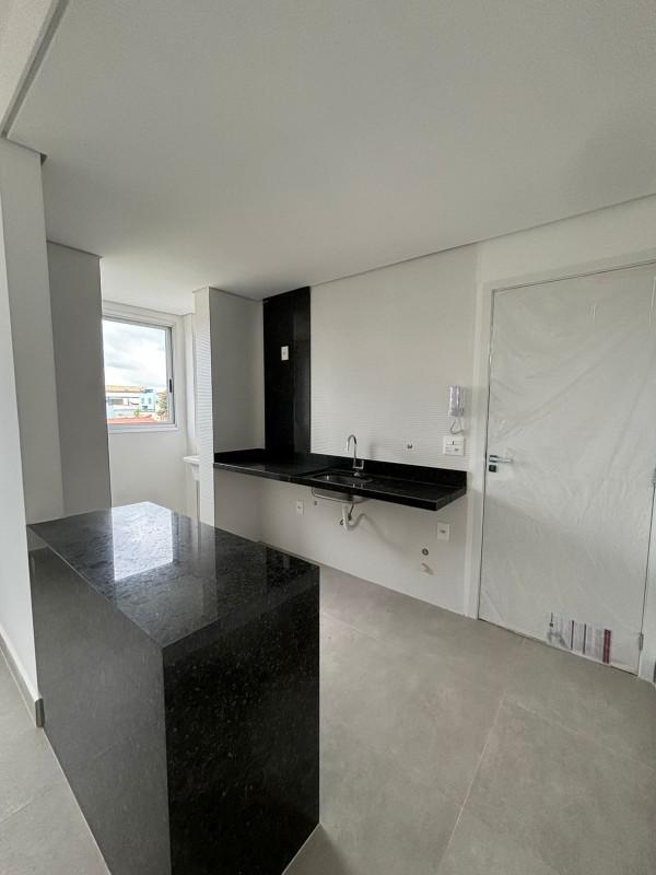 Apartamento, Sagrada Família, 3 Quartos, 2 Vagas, 1 Suíte