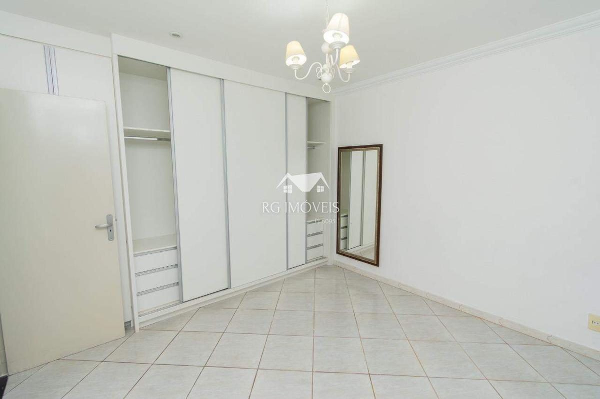 Casa, Milionários, 4 Quartos, 11 Vagas, 1 Suíte