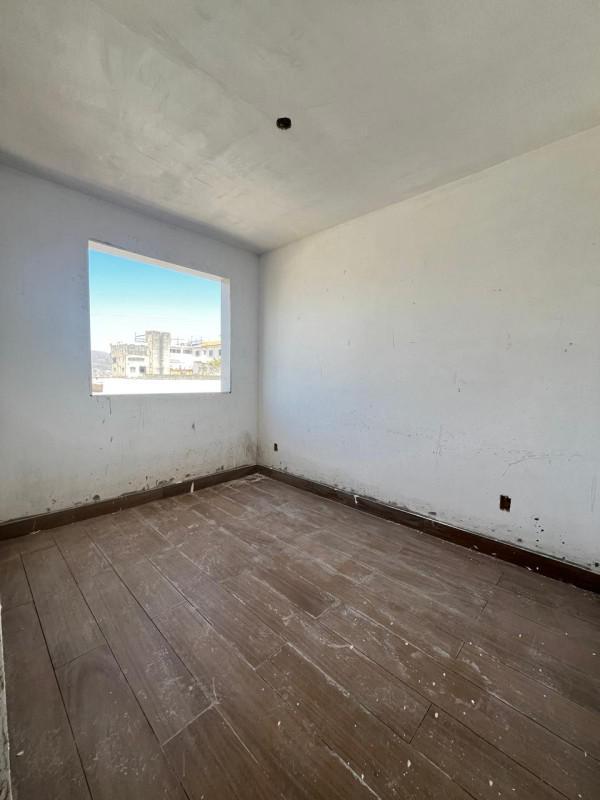 Apartamento, Barreiro, 3 Quartos, 2 Vagas, 1 Suíte