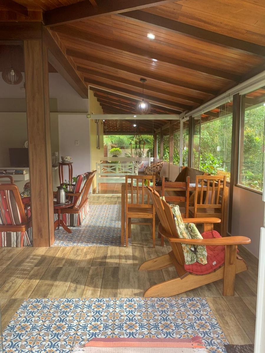 Fazenda, Ravena, 4 Quartos, 10 Vagas, 1 Suíte