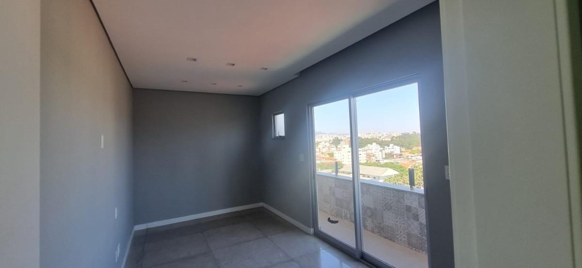 Cobertura, Santa Inês, 3 Quartos, 2 Vagas, 1 Suíte