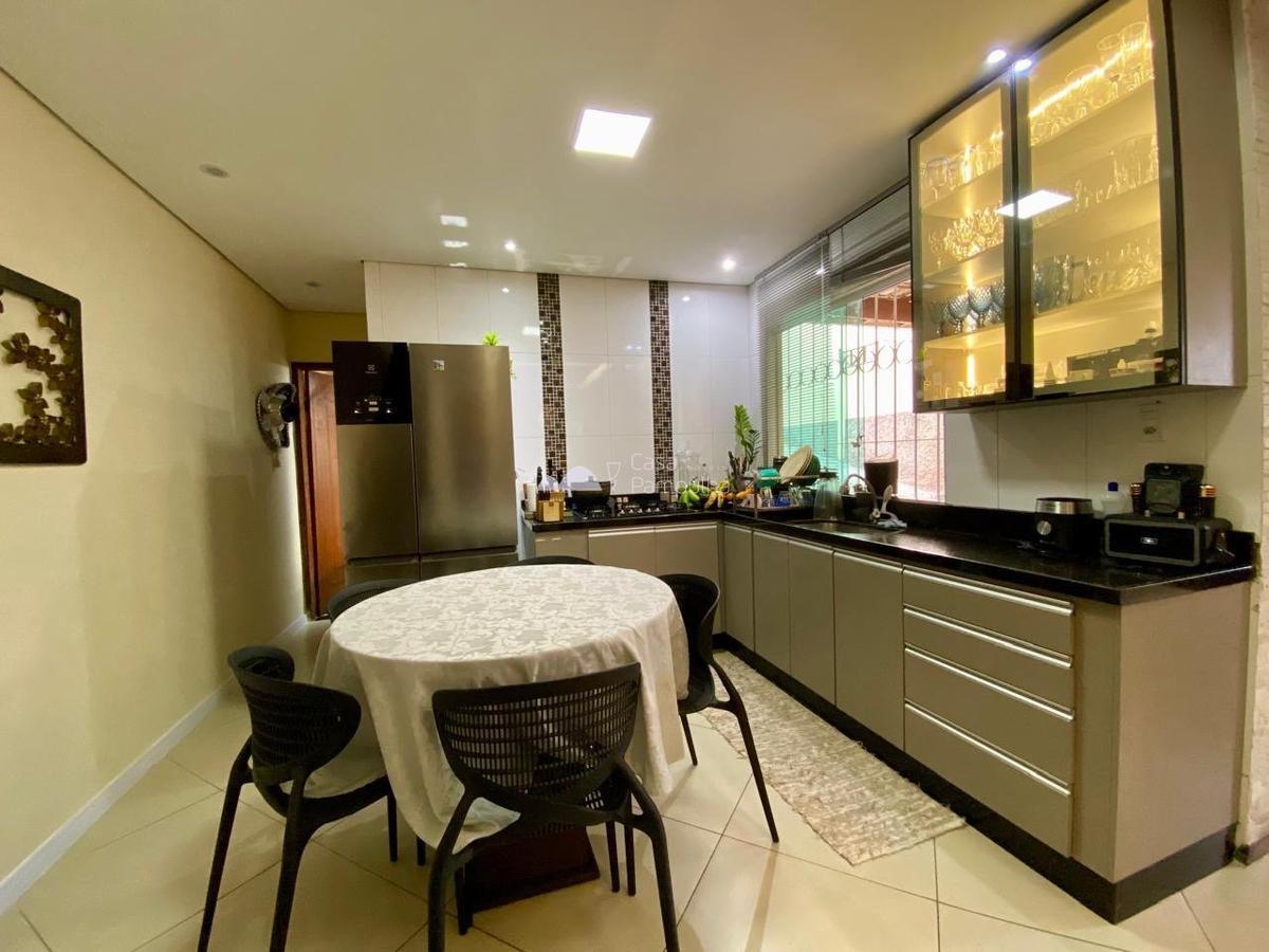 Casa, Céu Azul, 3 Quartos, 2 Vagas, 2 Suítes