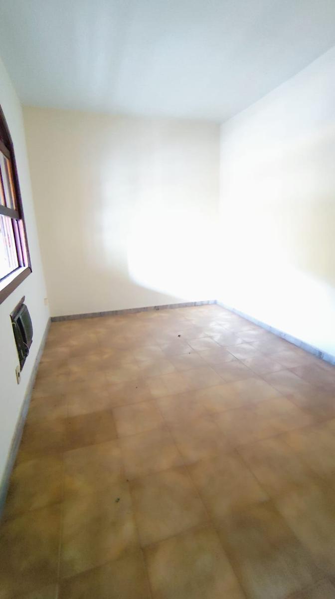 Casa, Centro, 5 Quartos, 4 Vagas, 1 Suíte