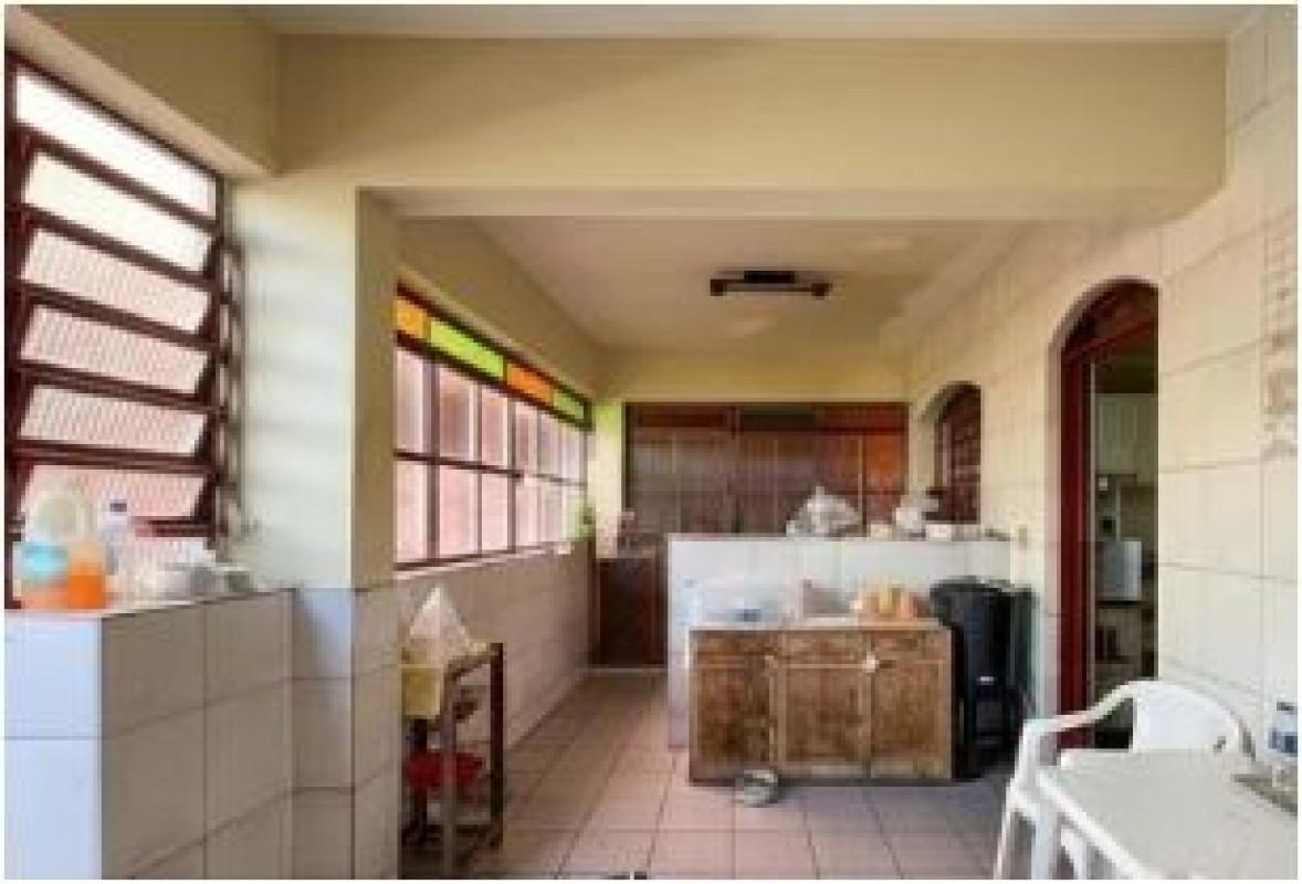Casa, Piratininga (venda Nova), 6 Quartos, 4 Vagas, 1 Suíte