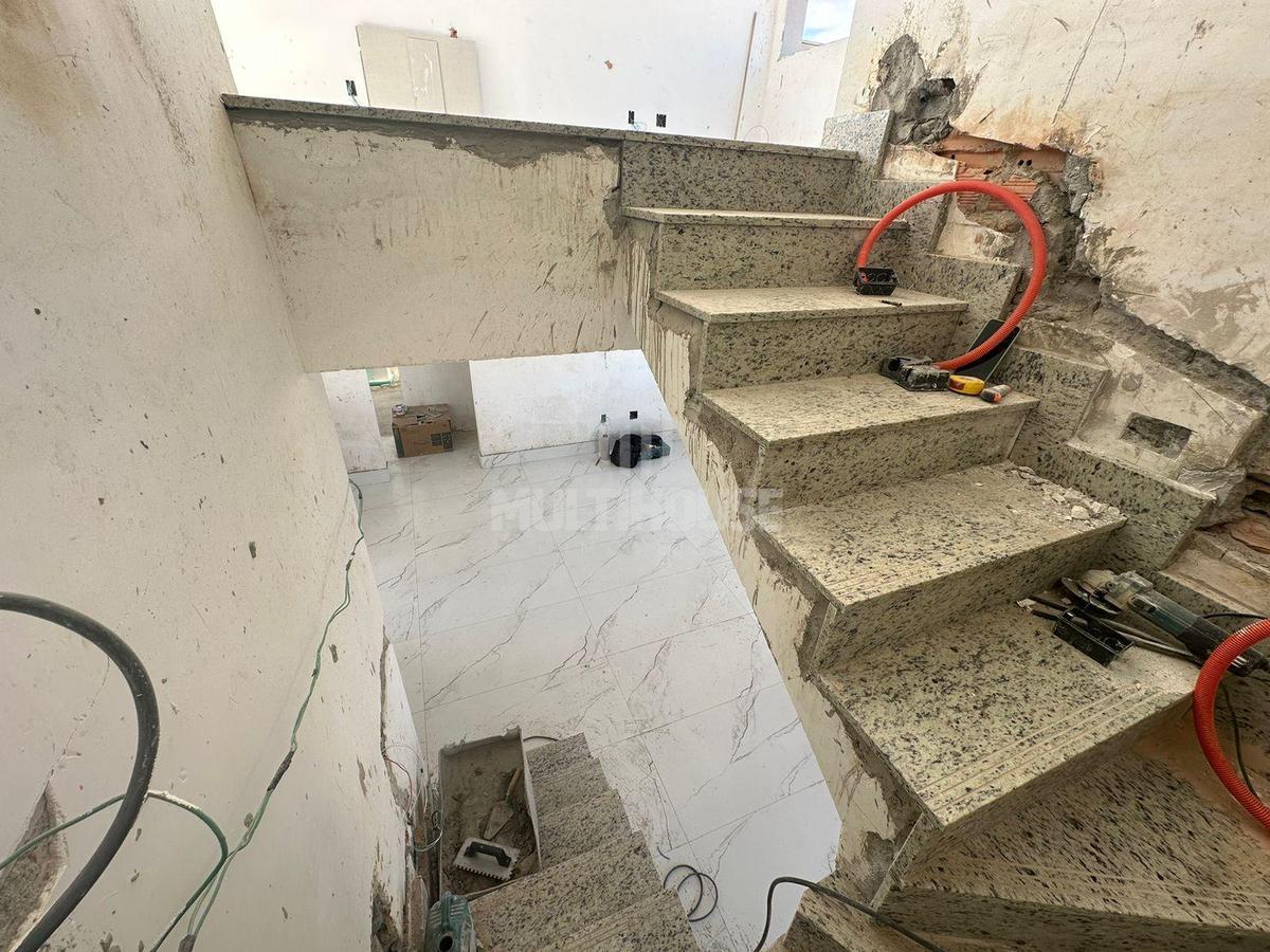 Apartamento, Santa Amélia, 3 Quartos, 4 Vagas, 1 Suíte