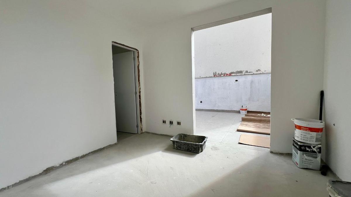 Apartamento, Santa Efigênia, 2 Quartos, 2 Vagas, 1 Suíte