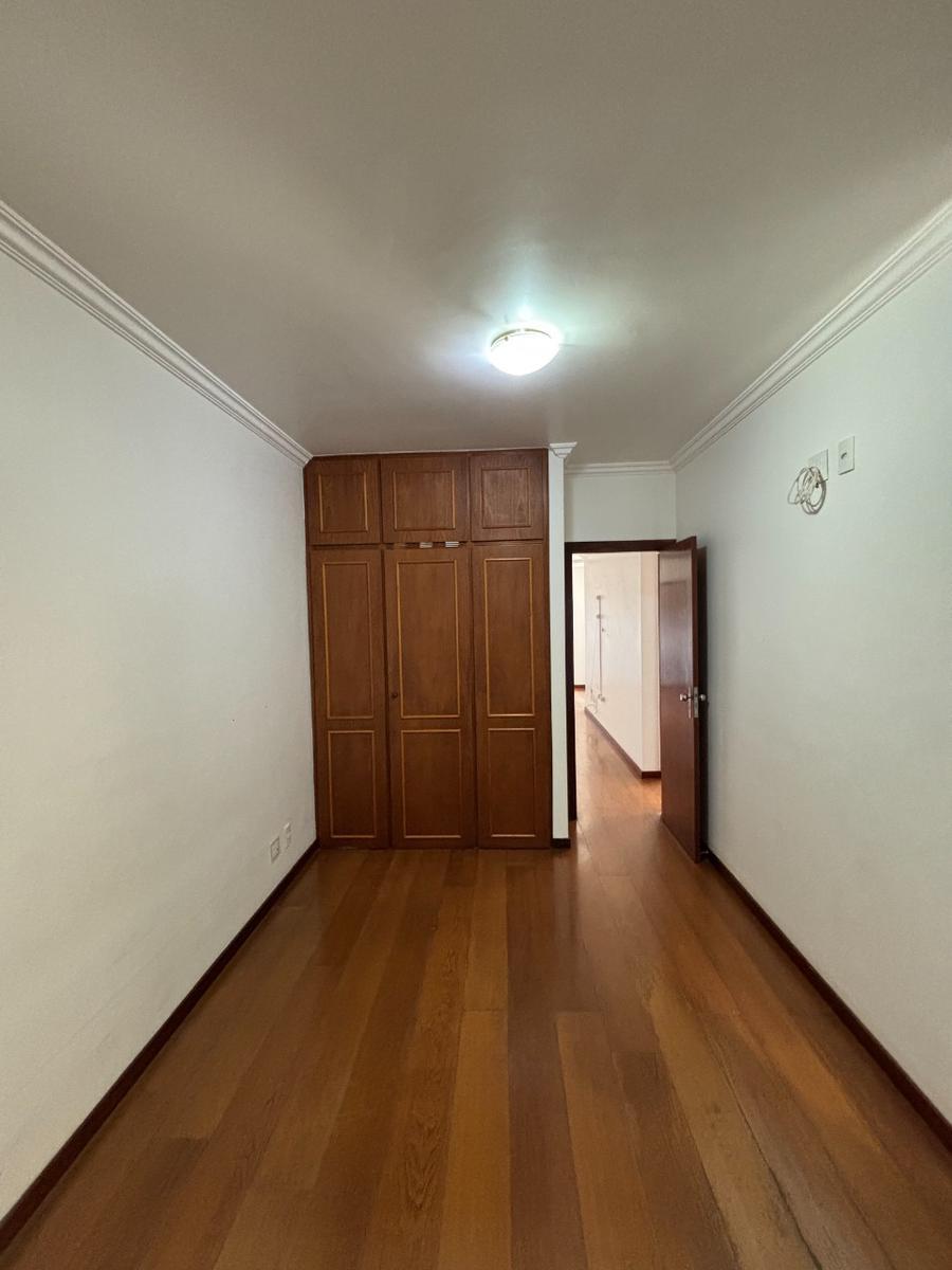 Apartamento, Luxemburgo, 3 Quartos, 1 Vaga, 1 Suíte