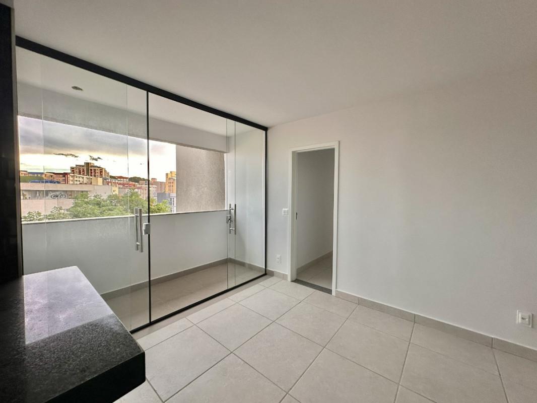Cobertura, Jardim América, 3 Quartos, 2 Vagas, 1 Suíte