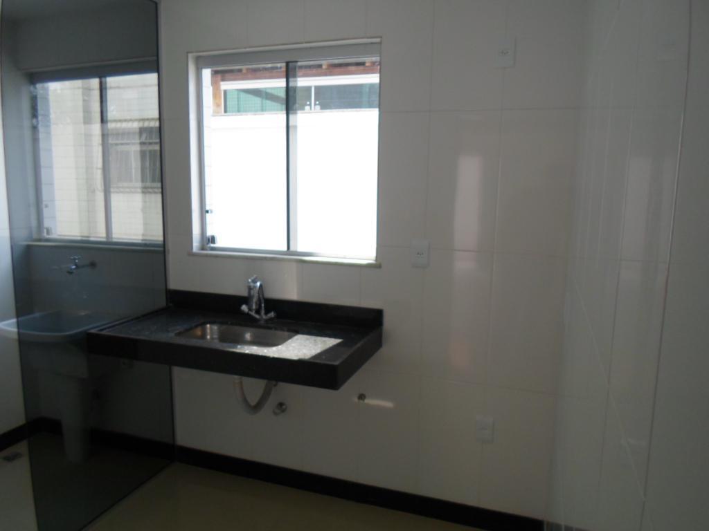 Apartamento, Castelo, 2 Quartos, 3 Vagas, 1 Suíte