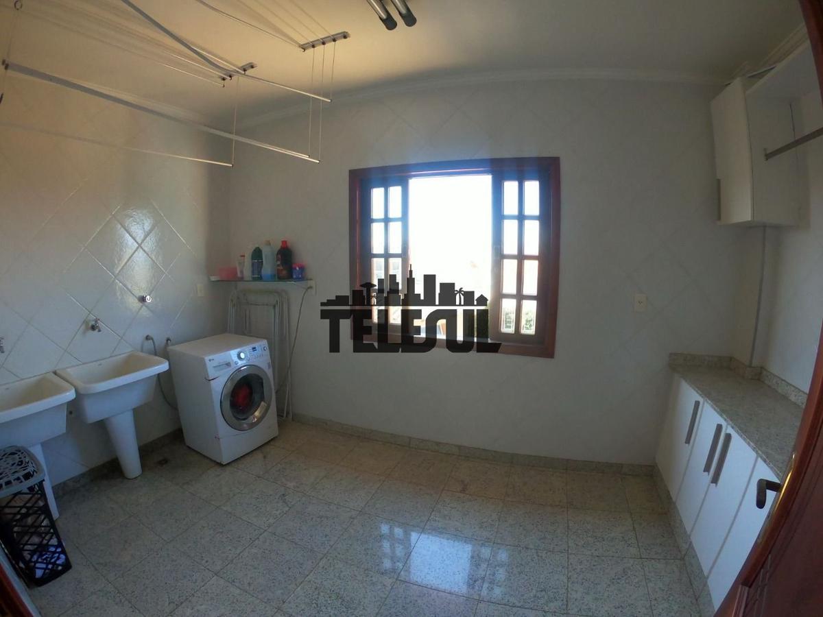 Casa, Rezende, 4 Quartos, 6 Vagas, 2 Suítes