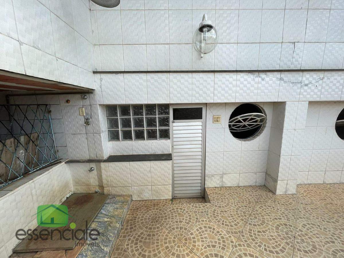 Casa, Fonte Grande, 4 Quartos, 6 Vagas, 2 Suítes