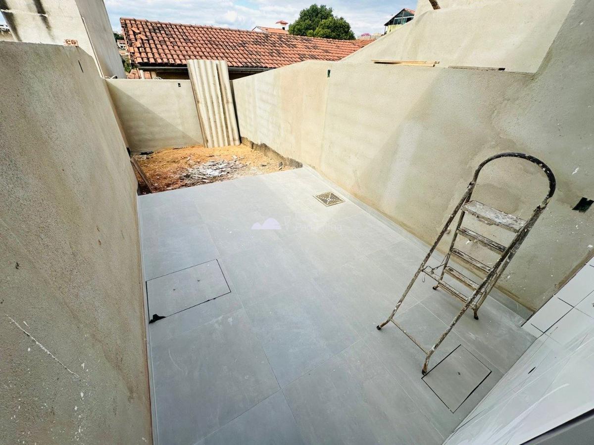 Casa, Jardim Leblon, 2 Quartos, 2 Vagas