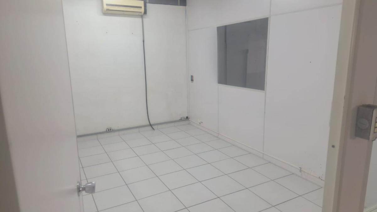 Sala, São Salvador, 0 Quarto, 0 Vaga