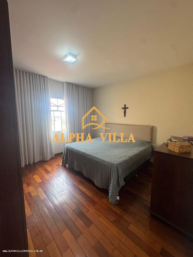 Casa, Novo Horizonte, 4 Quartos, 6 Vagas