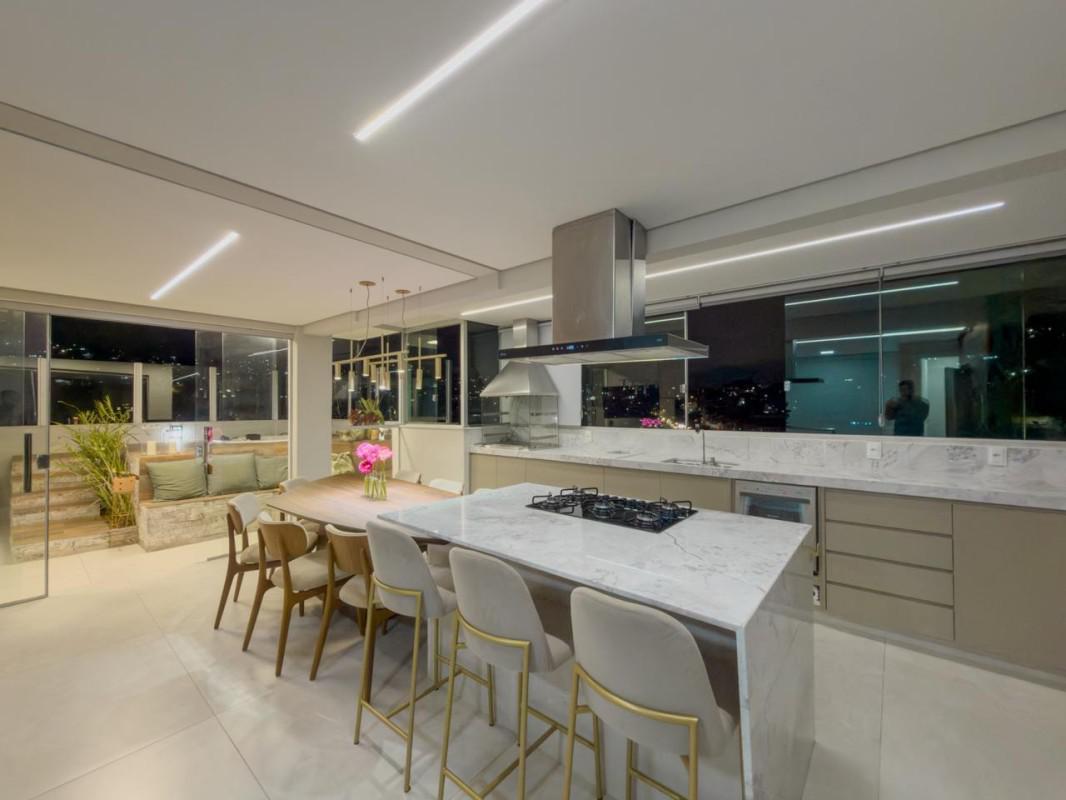 Cobertura, Castelo, 4 Quartos, 2 Vagas, 1 Suíte