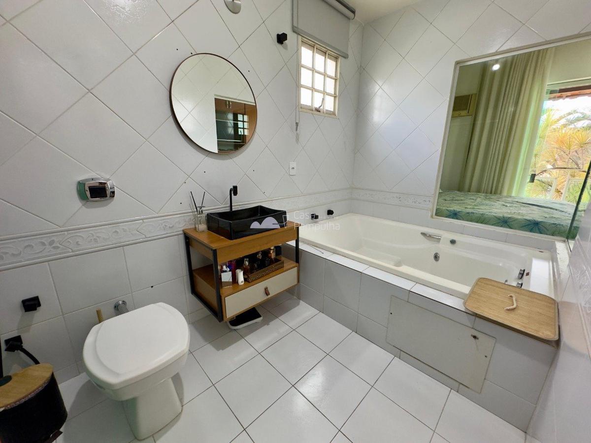 Casa, Trevo, 3 Quartos, 8 Vagas, 1 Suíte