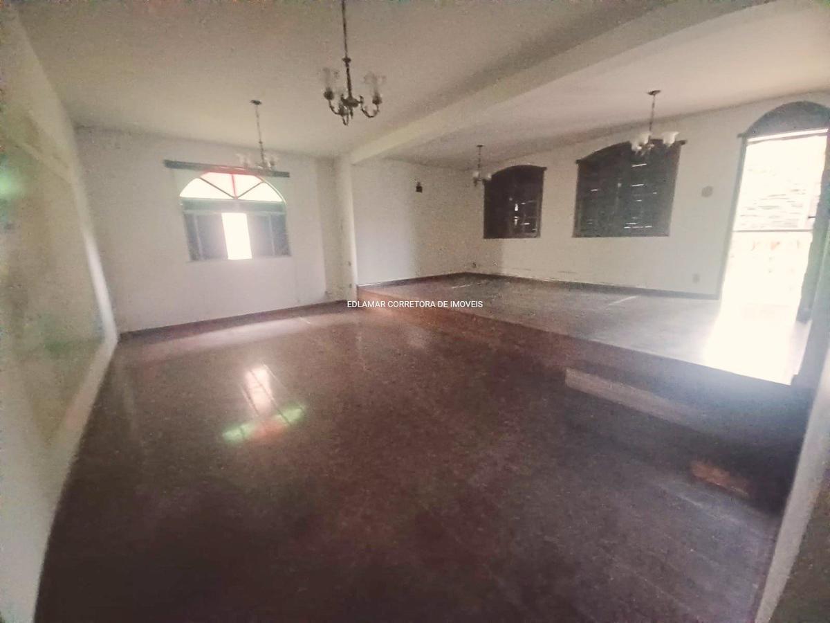 Casa, Jardim Riacho das Pedras, 4 Quartos, 8 Vagas, 2 Suítes