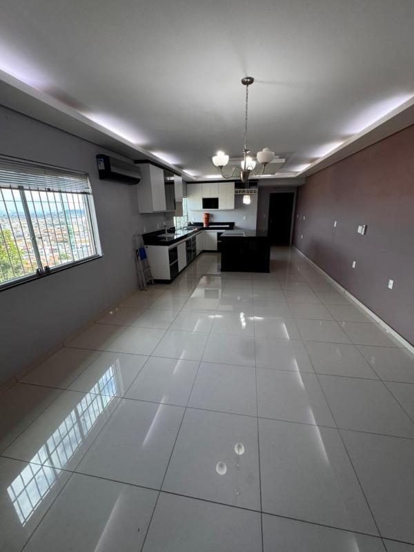 Casa, Tropical, 3 Quartos, 2 Vagas, 1 Suíte