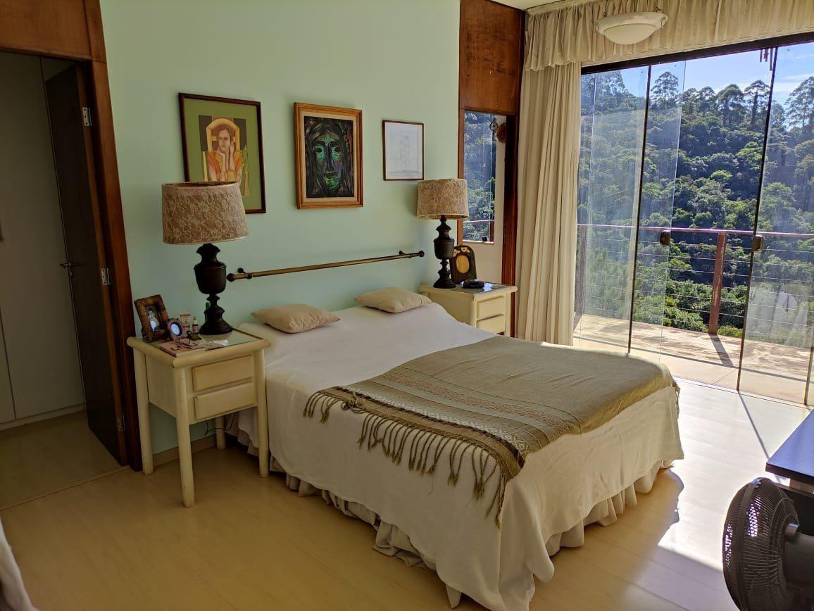 Casa, Alphaville - Lagoa dos Ingleses, 6 Quartos, 4 Vagas, 2 Suítes