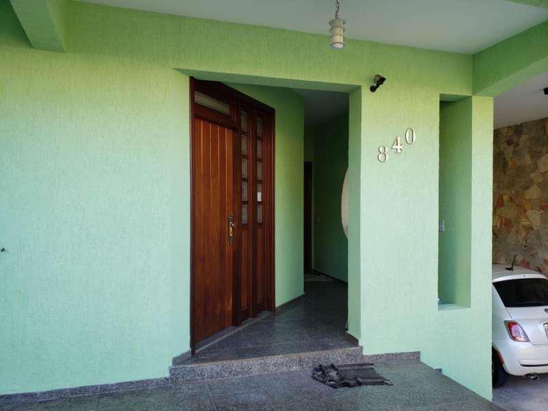 Casa, Fernão Dias, 4 Quartos, 5 Vagas, 2 Suítes