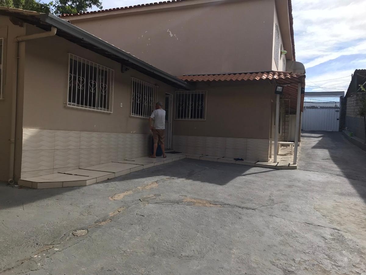 Casa, São Gabriel, 2 Quartos, 1 Vaga, 1 Suíte