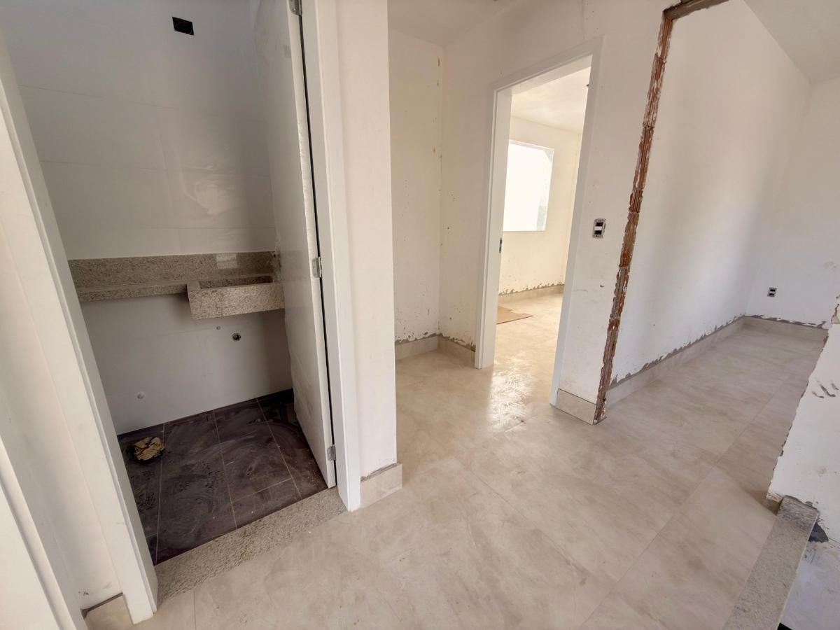 Casa, Santa Amélia, 3 Quartos, 2 Vagas, 1 Suíte