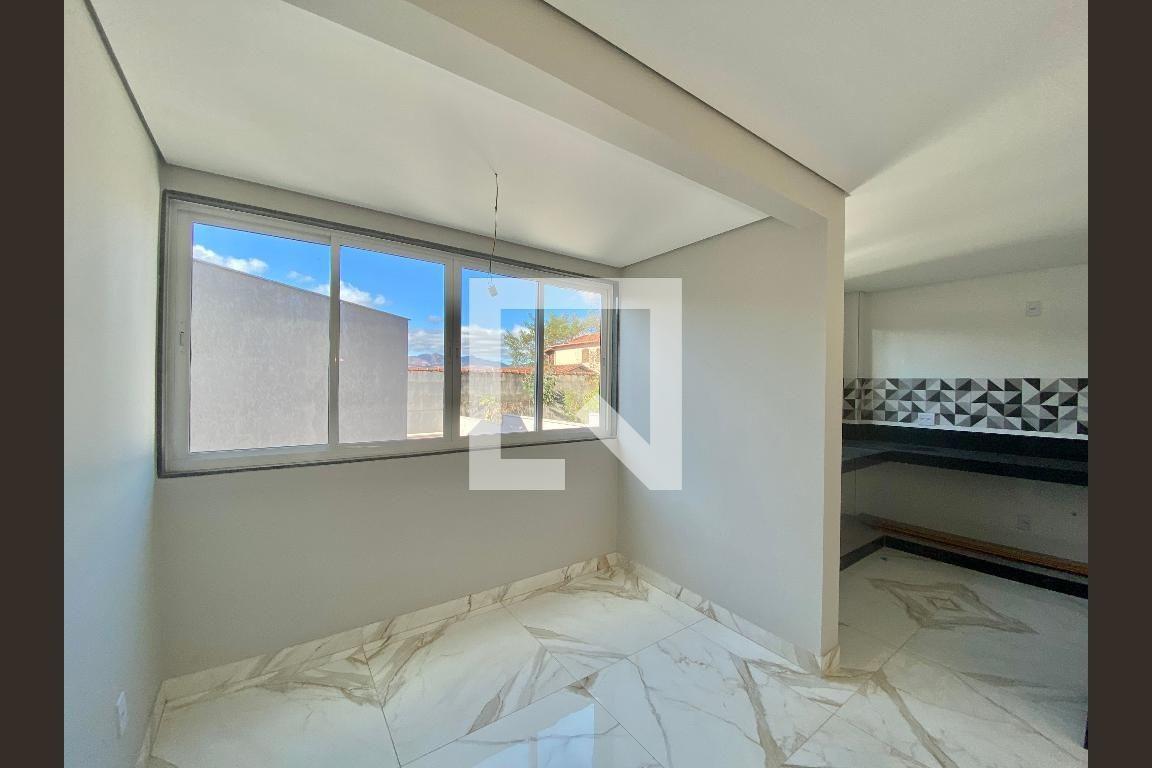 Casa, Nova Gameleira, 4 Quartos, 4 Vagas, 2 Suítes