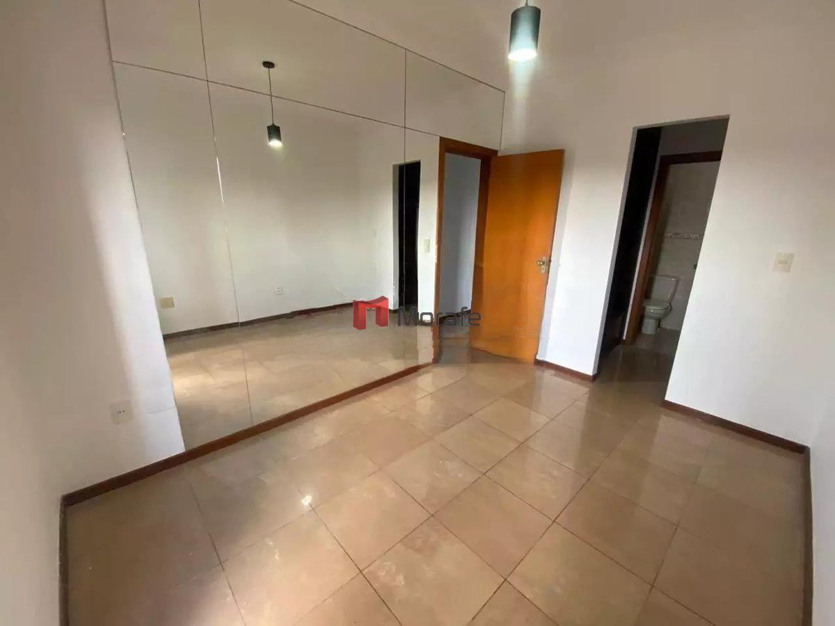Apartamento, Itapoã, 4 Quartos, 3 Vagas, 2 Suítes