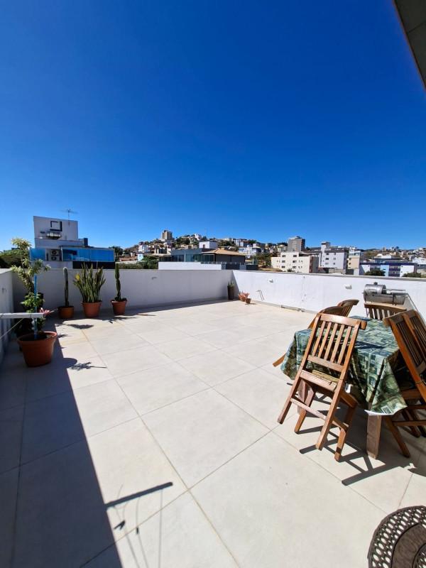 Cobertura, Barreiro, 3 Quartos, 2 Vagas, 1 Suíte