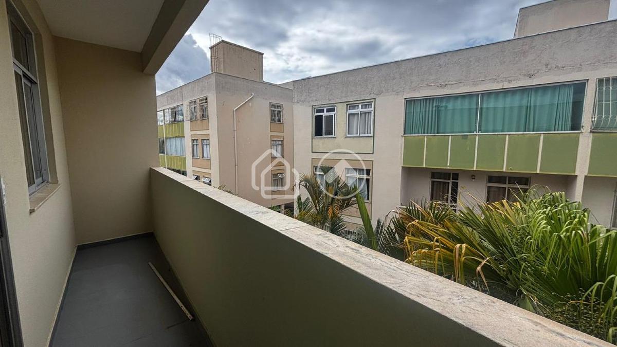 Apartamento, Estoril, 3 Quartos, 1 Vaga