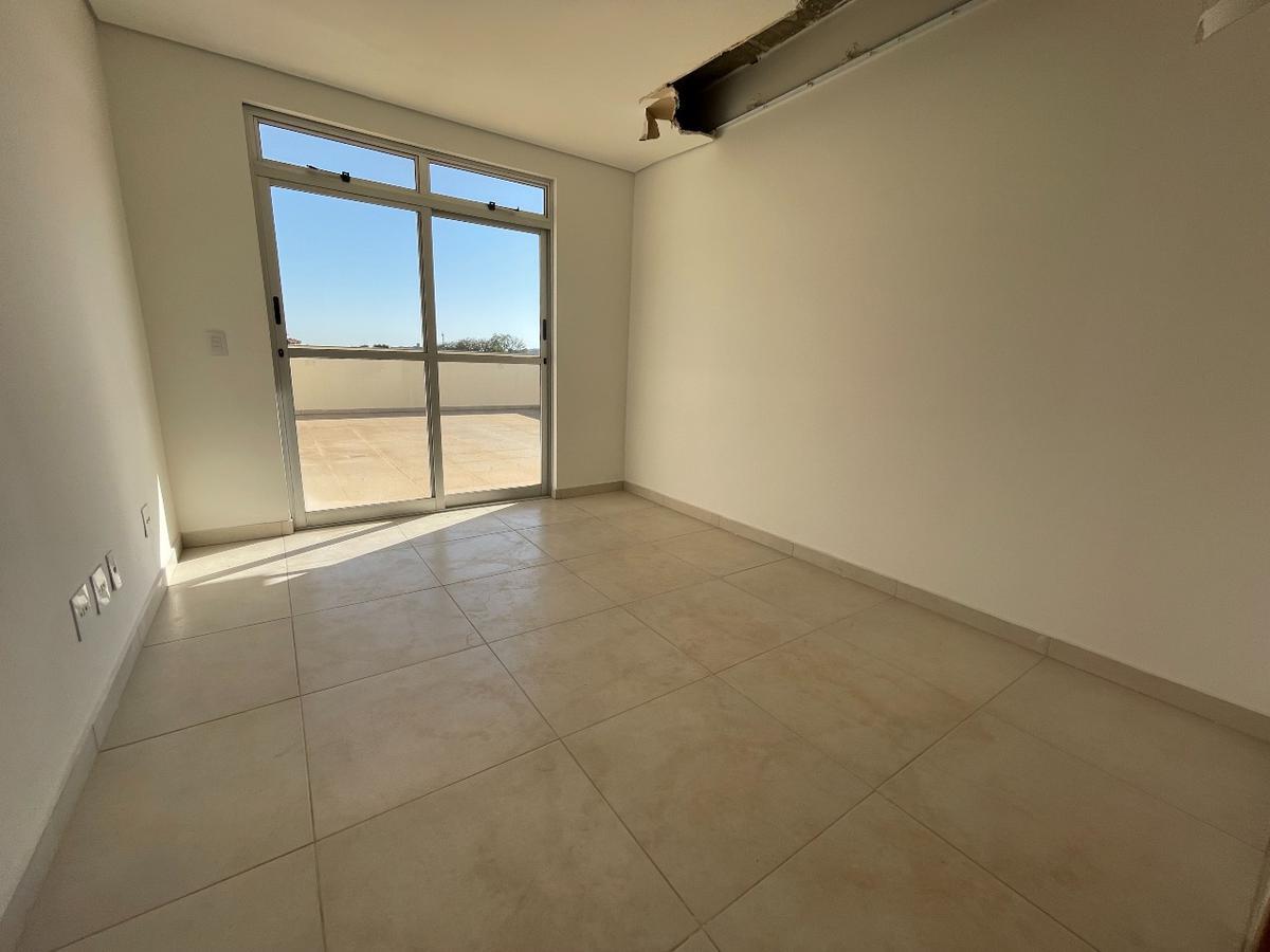 Cobertura, São Geraldo, 3 Quartos, 3 Vagas, 1 Suíte