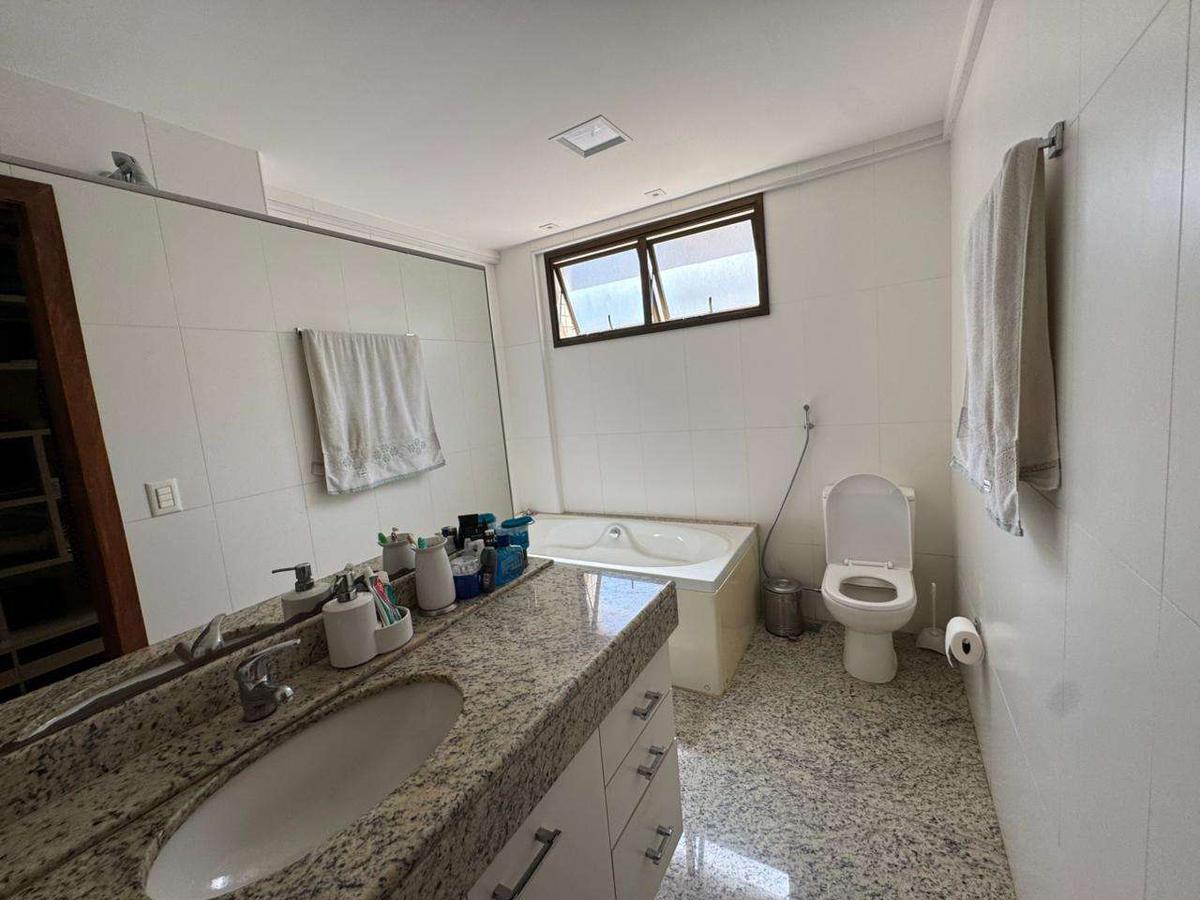 Apartamento, Sion, 4 Quartos, 3 Vagas, 3 Suítes