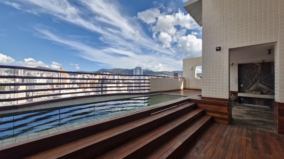 Cobertura, Savassi, 4 Quartos, 5 Vagas