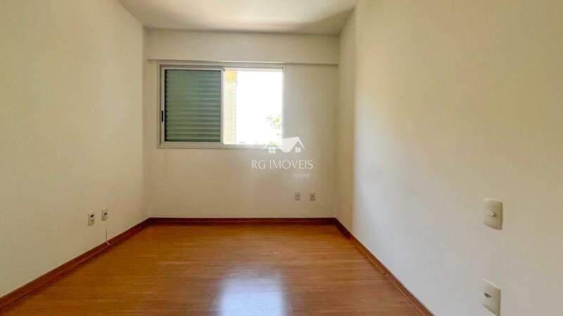 Apartamento, Estoril, 3 Quartos, 2 Vagas, 1 Suíte