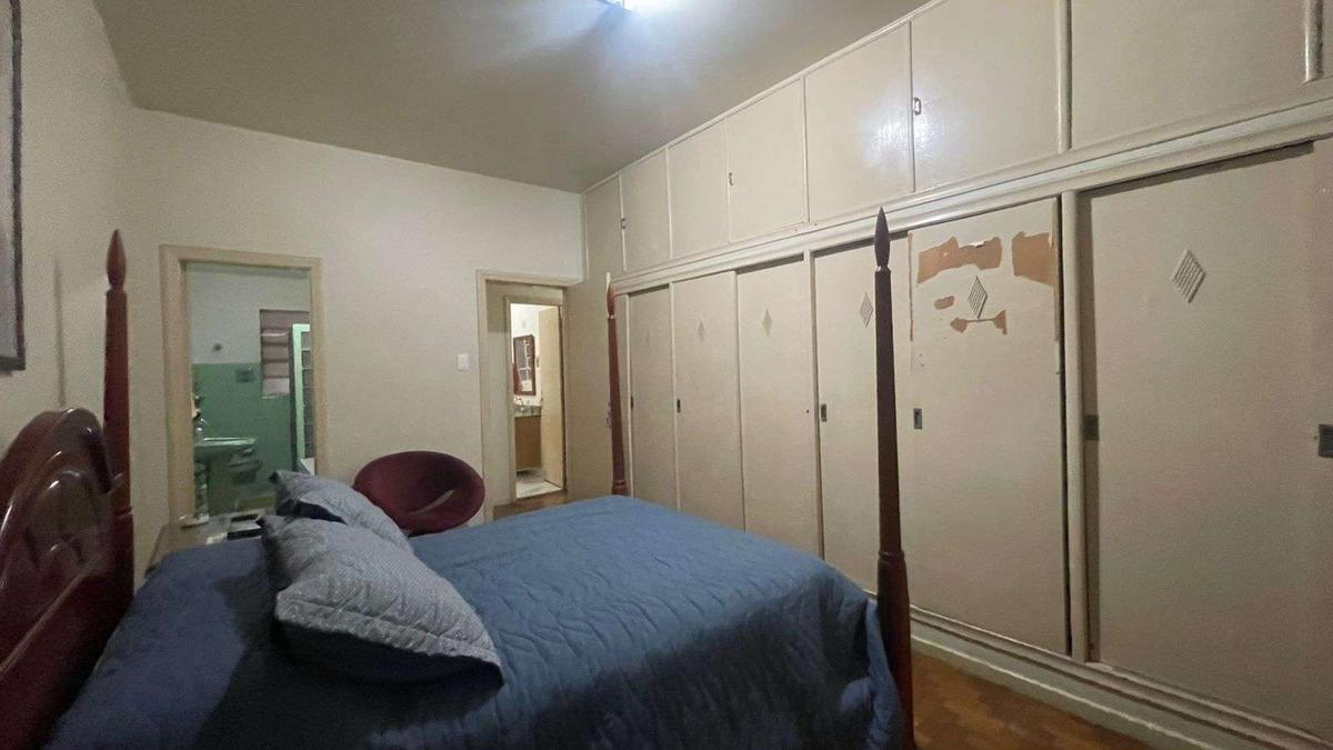 Apartamento, Centro, 4 Quartos, 0 Vaga, 1 Suíte