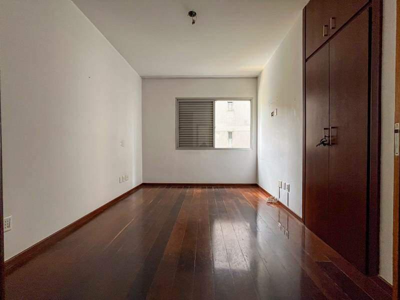 Apartamento, Santo Agostinho, 4 Quartos, 2 Vagas, 1 Suíte