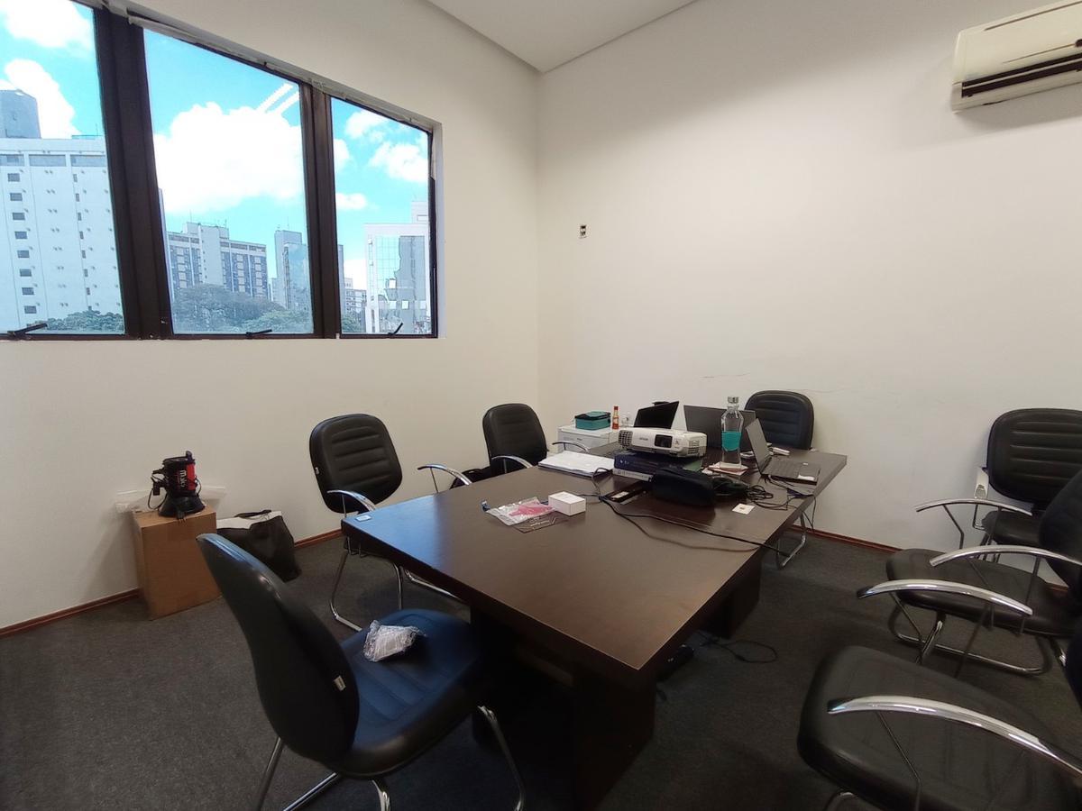 Prédio, São Pedro, 0 Quarto, 15 Vagas