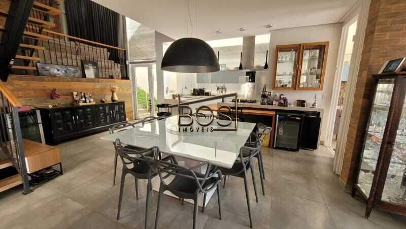 Casa, Santa Lúcia, 4 Quartos, 5 Vagas, 3 Suítes