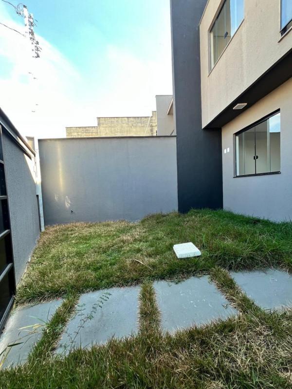 Casa, Monte Verde, 3 Quartos, 2 Vagas, 1 Suíte
