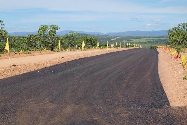Lote, São Jose de Almeida, 0 Quarto, 0 Vaga