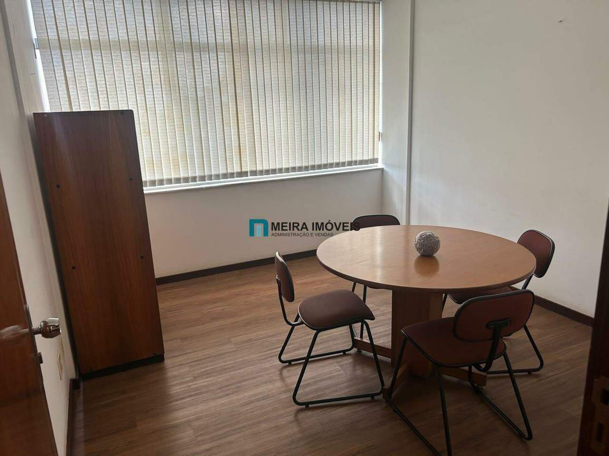 Sala, Santa Lúcia, 0 Quarto, 6 Vagas